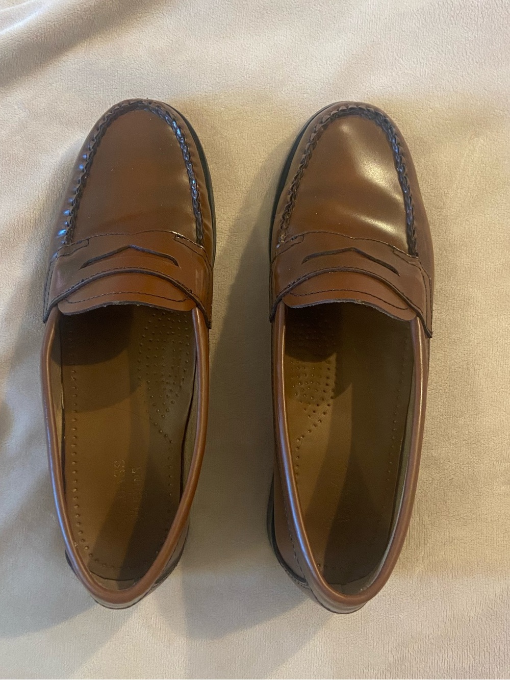 G.H. Bass Women’s Willa Flat Strap Weejuns Loafer in Cognac - Picture 3 of 8